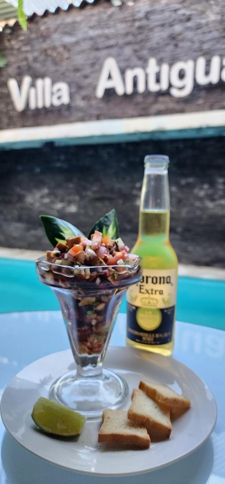 Hotel Villa Antigua San Salvador Kültér fotó